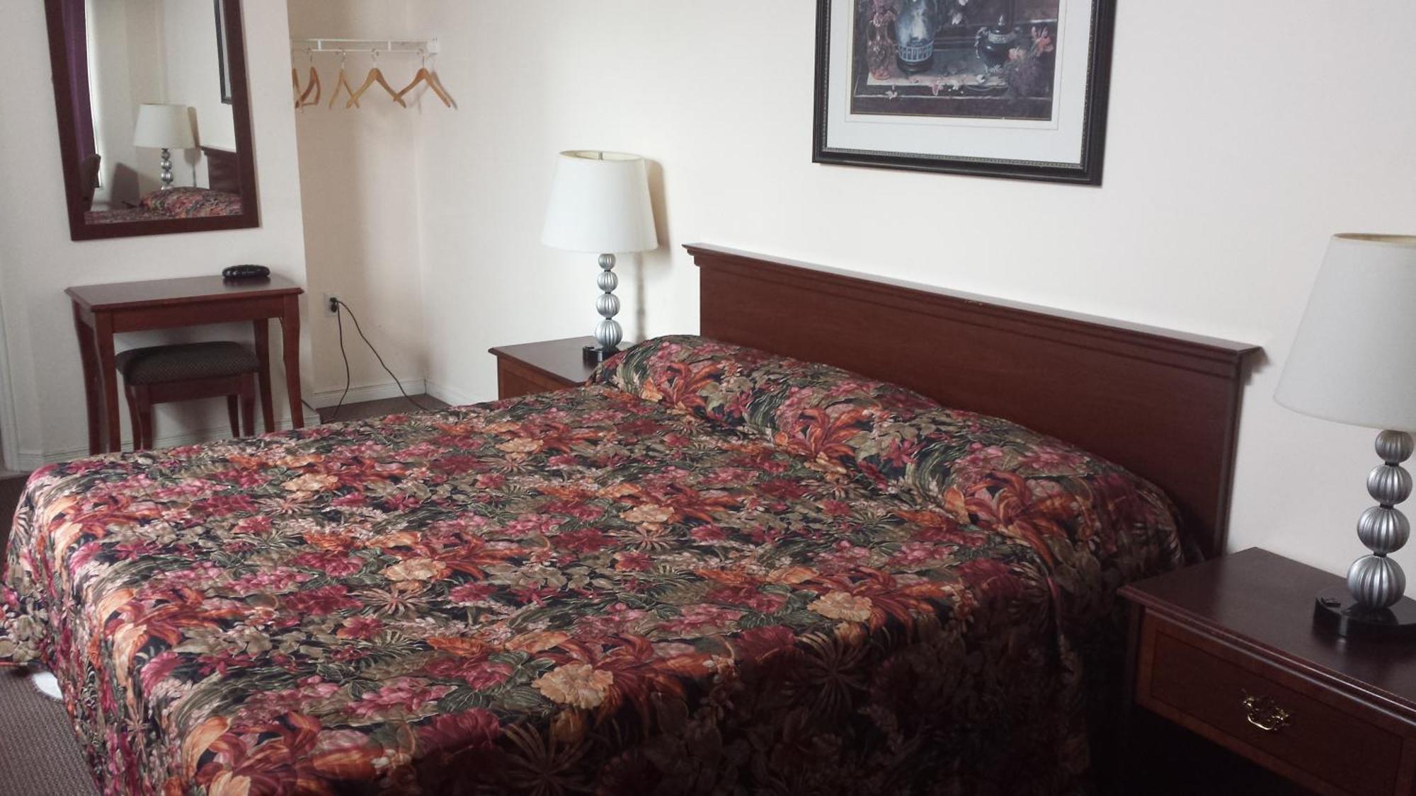 Lakeview Resort Motel ワサガビーチ エクステリア 写真