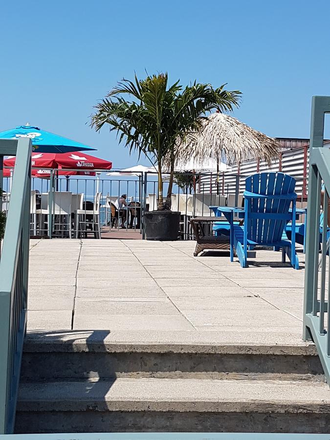 Lakeview Resort Motel ワサガビーチ エクステリア 写真
