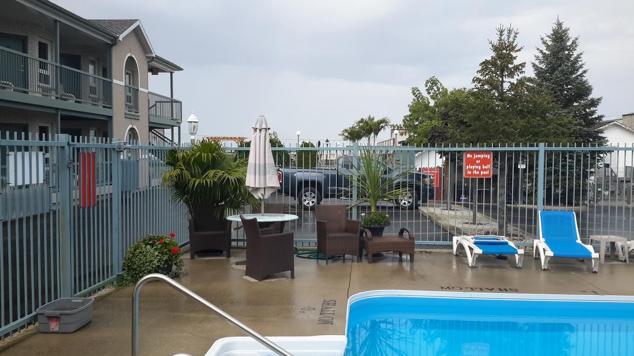 Lakeview Resort Motel ワサガビーチ エクステリア 写真