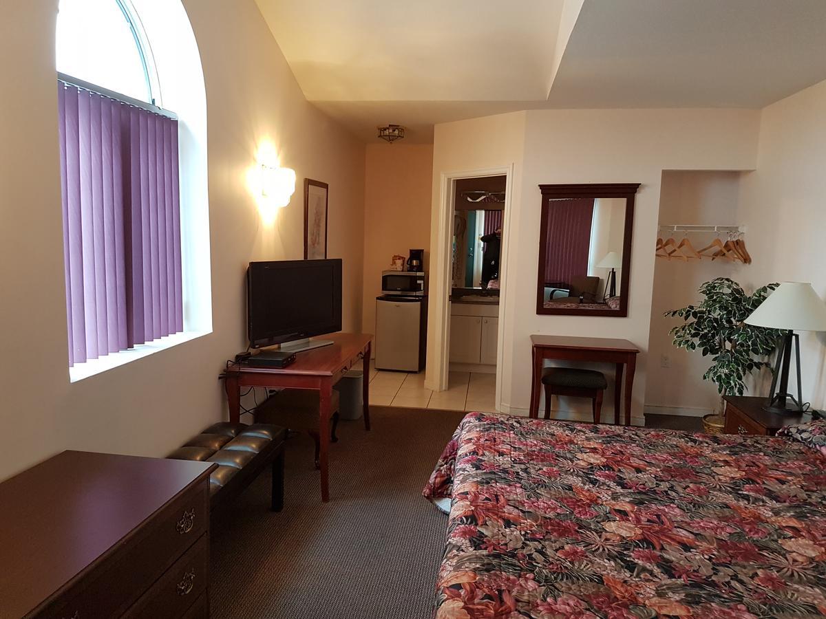 Lakeview Resort Motel ワサガビーチ エクステリア 写真
