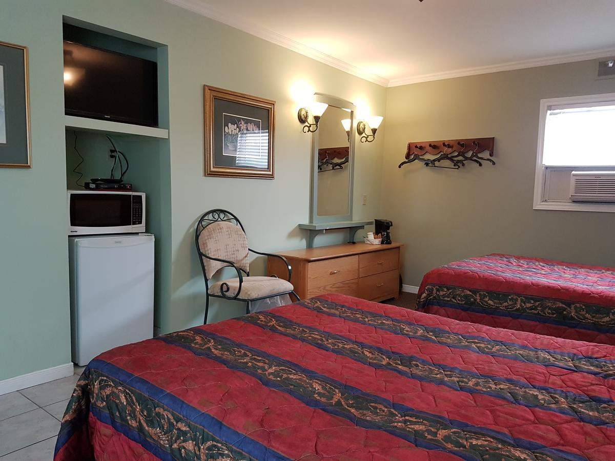 Lakeview Resort Motel ワサガビーチ エクステリア 写真