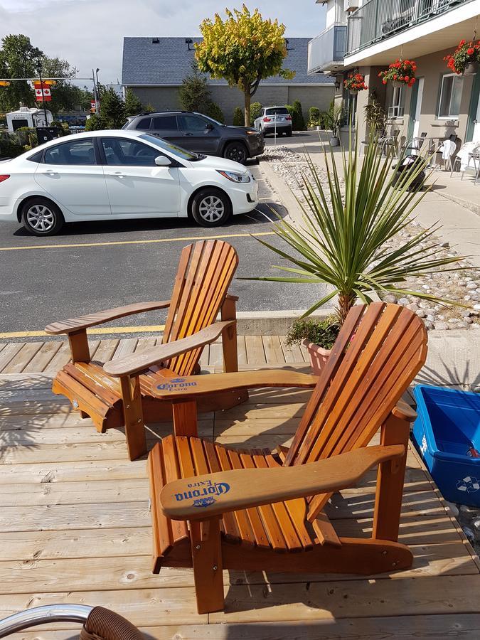 Lakeview Resort Motel ワサガビーチ エクステリア 写真